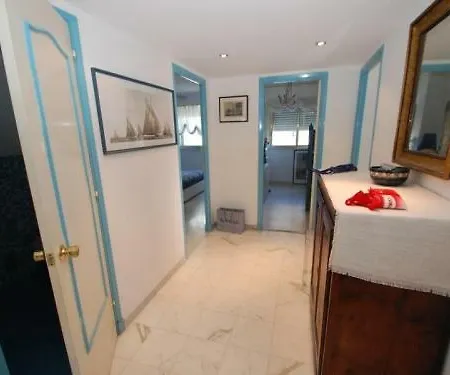 Appartement Beau 3p Moderne Face Mer Avec Grande Terrasse D'angle *